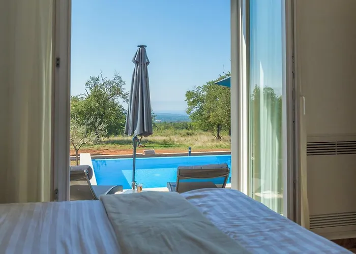 Laura An 빌라 Kaštelir